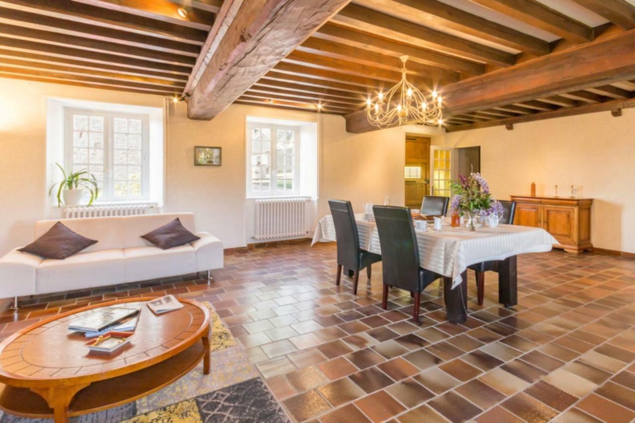 Le Manoir De Placy - Chambres D'Hotes Clécy Eksteriør billede