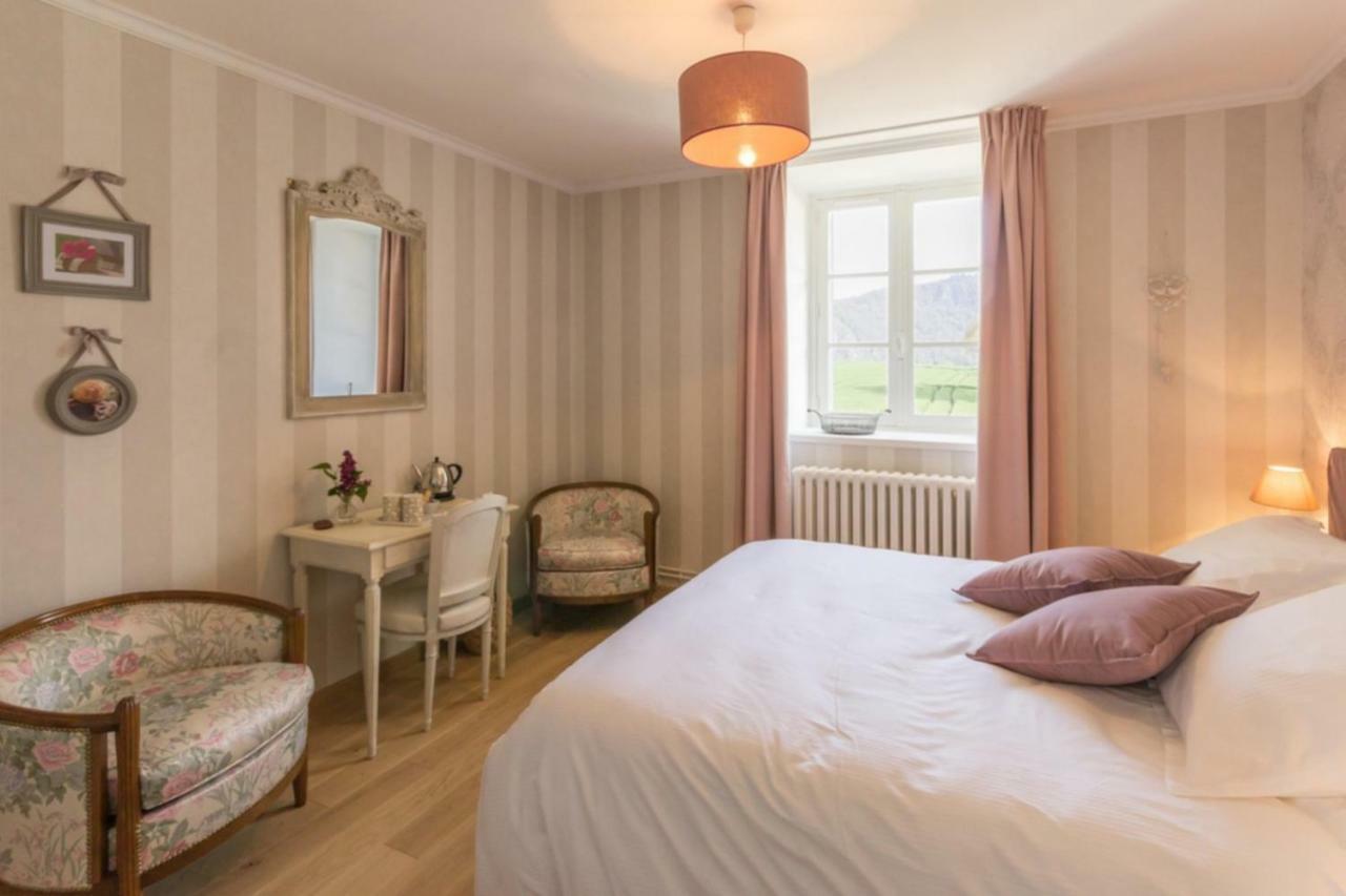Le Manoir De Placy - Chambres D'Hotes Clécy Eksteriør billede